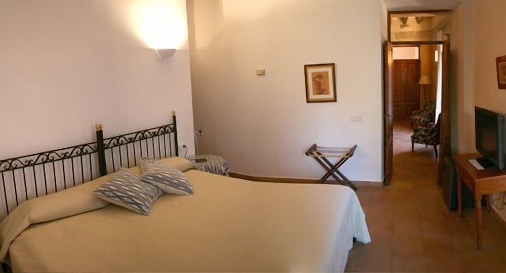 Traditional Double Room photo 2