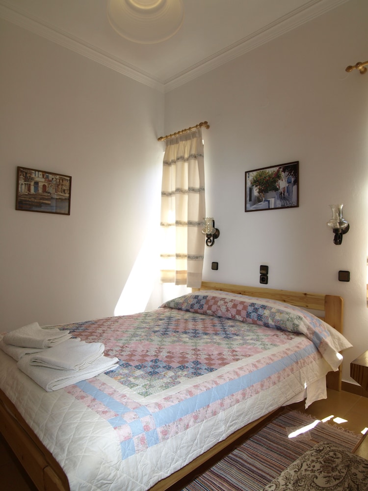 Apartment photo 3