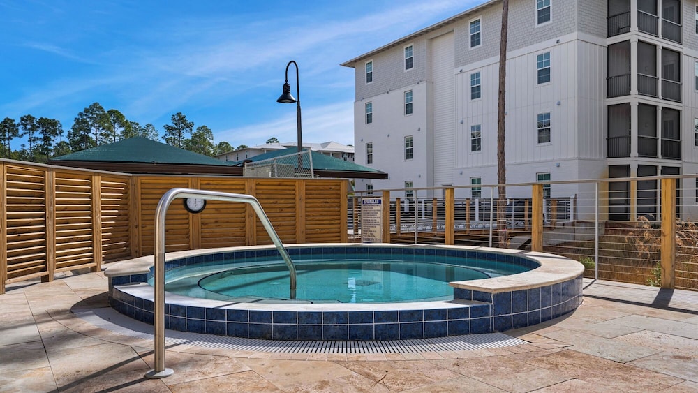 Condo, Multiple Beds, Patio (Pinewood30A 317) photo 3