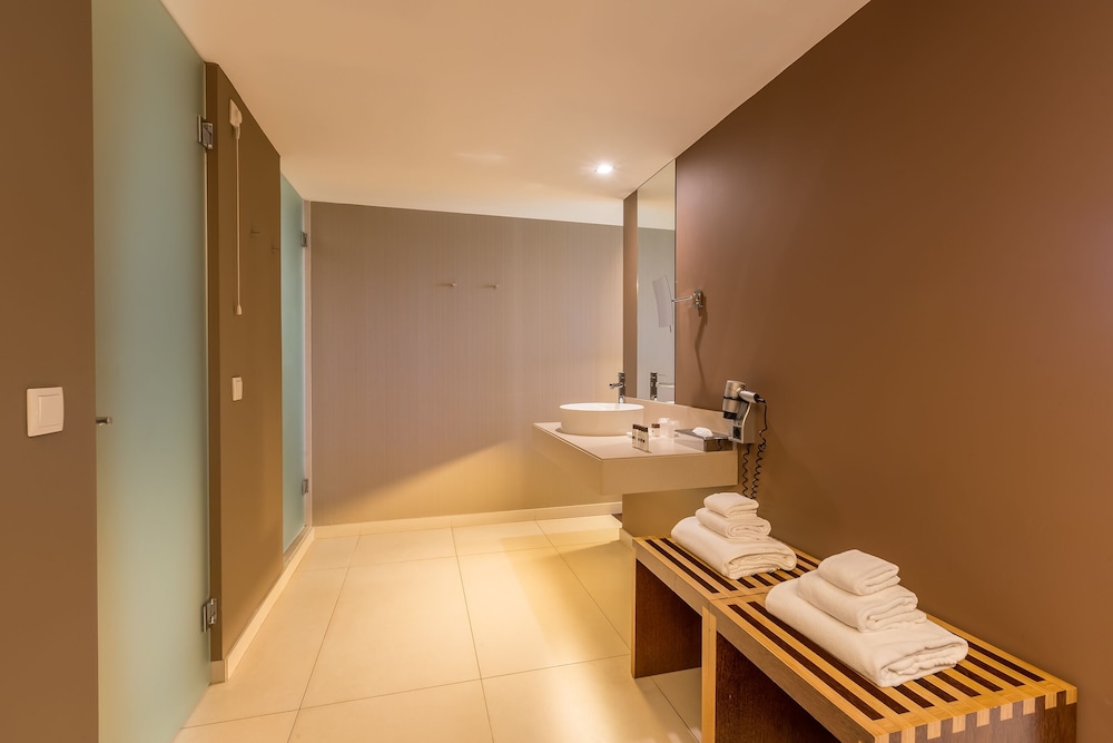 Twin Room, Balcony, Sea View
