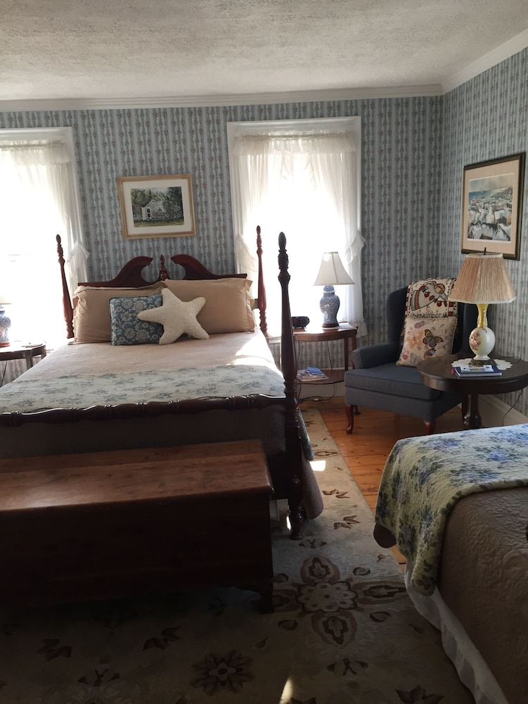 Standard Room, Multiple Beds
