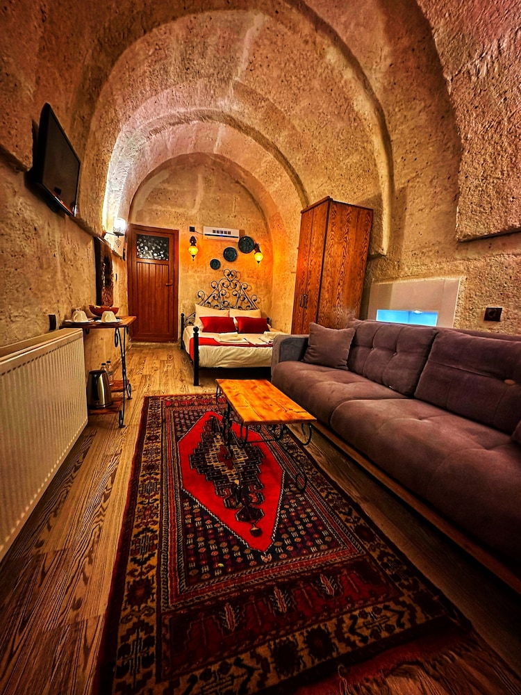 Standard Room, Bathtub