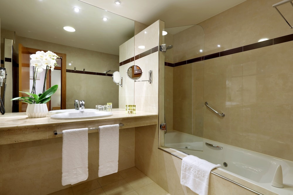 Junior Suite (Single use)