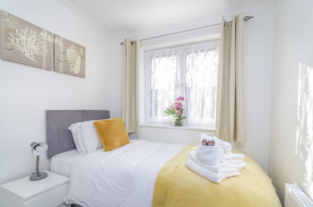 Comfort House, 3 Bedrooms, Kitchen photo 3