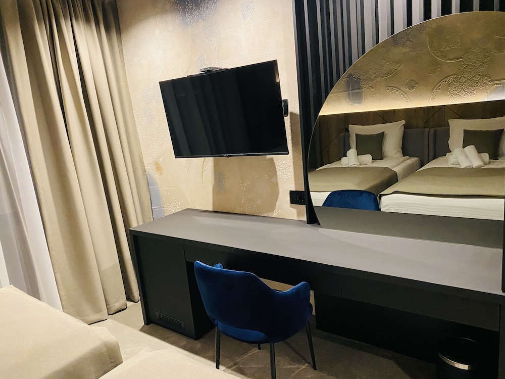 Classic Double or Twin Room photo 2