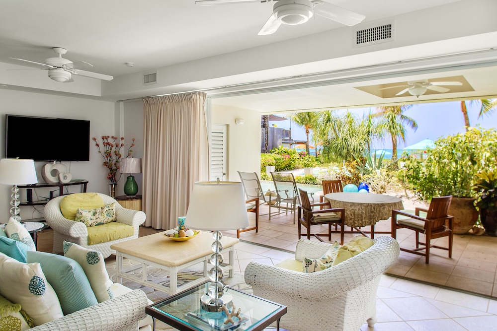 2-Bedroom Oceanfront (2112)