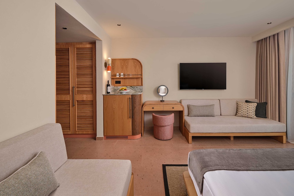 Standard Room, Balcony, Resort View photo 3