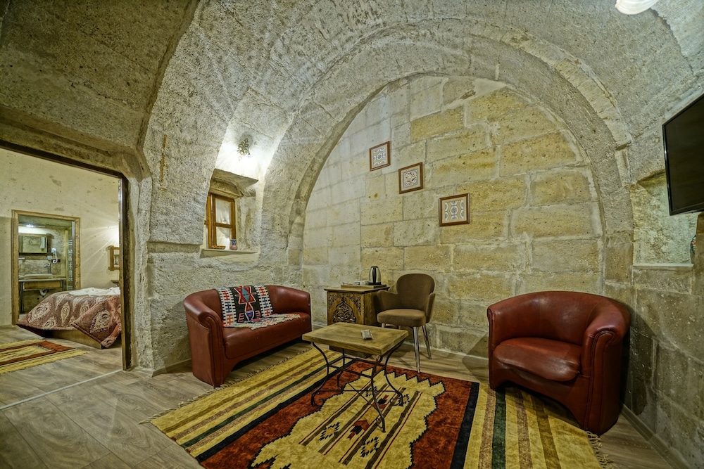 Honeymoon Room