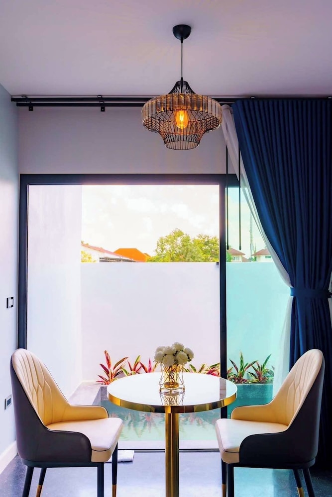 Deluxe Pool Villa - Photo 4