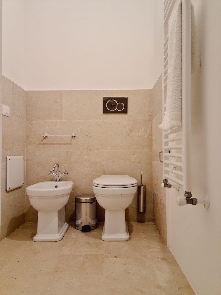 Deluxe Double or Twin Room photo 2