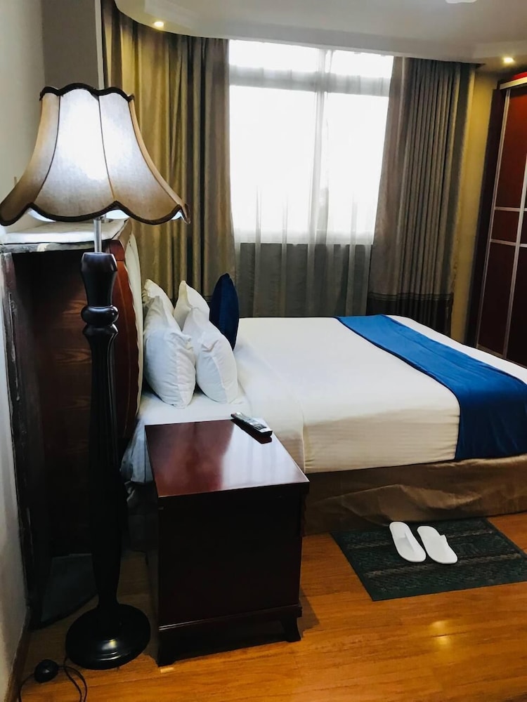 Club Room