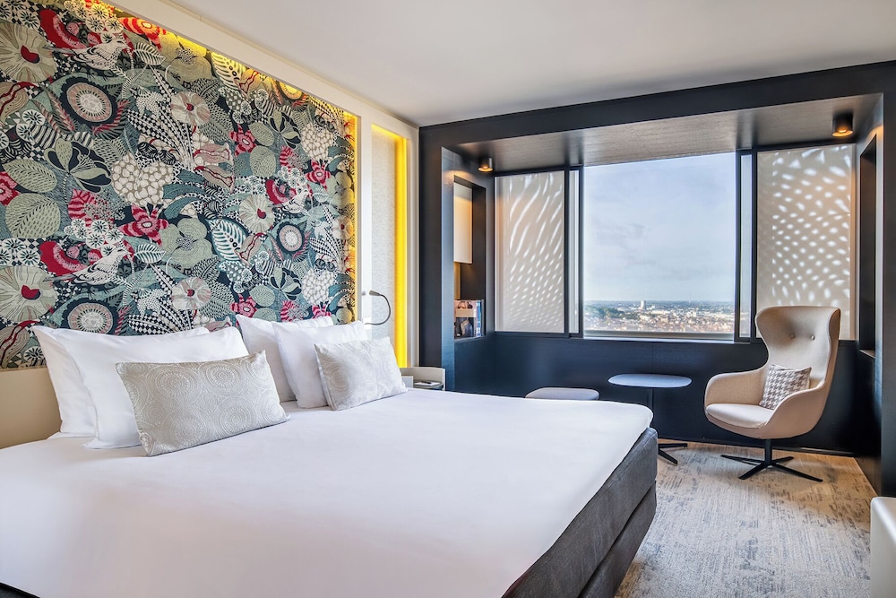 Deluxe Panorama (lounge access) photo 1
