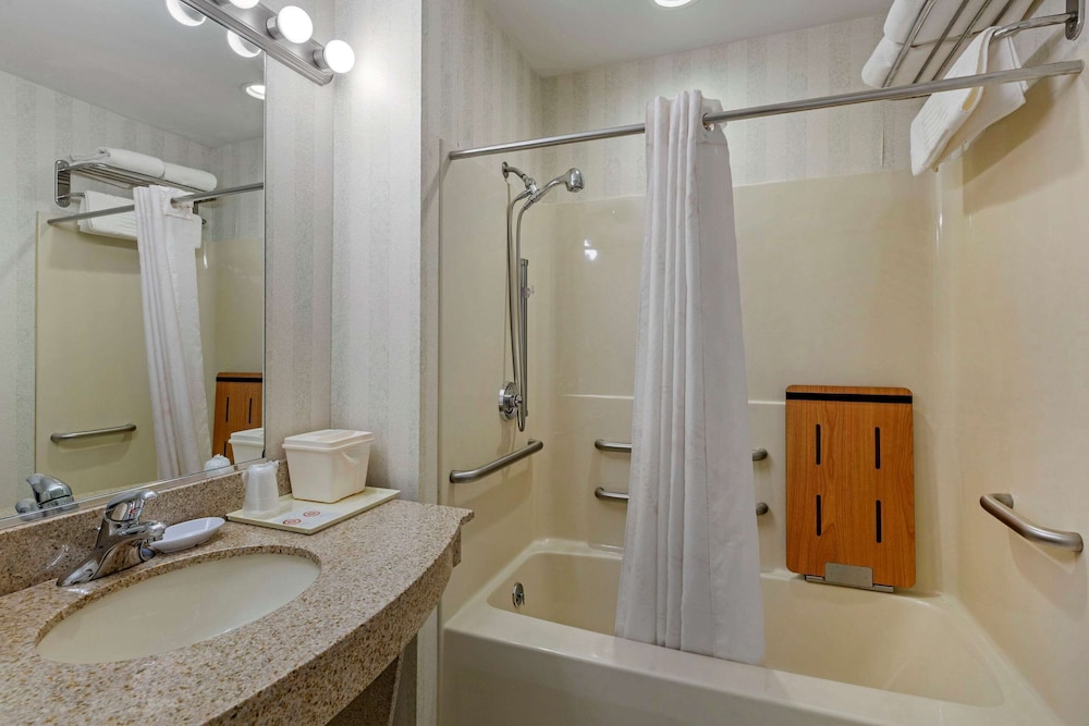 Suite, Non Smoking - Photo 5
