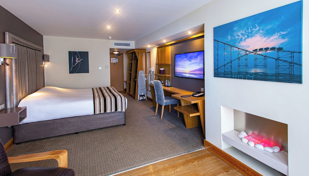 Deluxe Double Room - Photo 18
