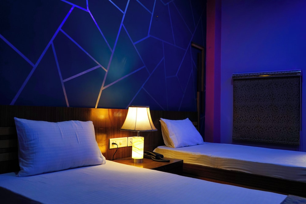 Deluxe Room, City View photo 3
