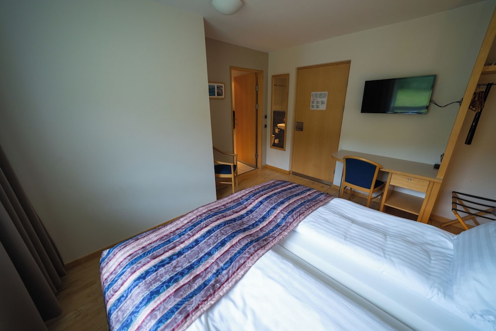 Standard Double Room photo 3