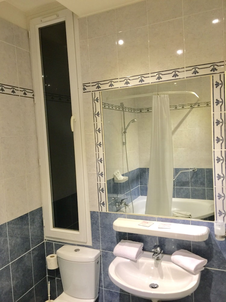 Triple Room - Photo 2