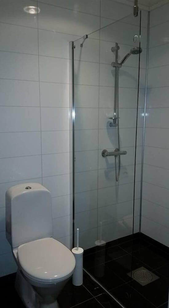 Standard Room, Private Bathroom photo 3