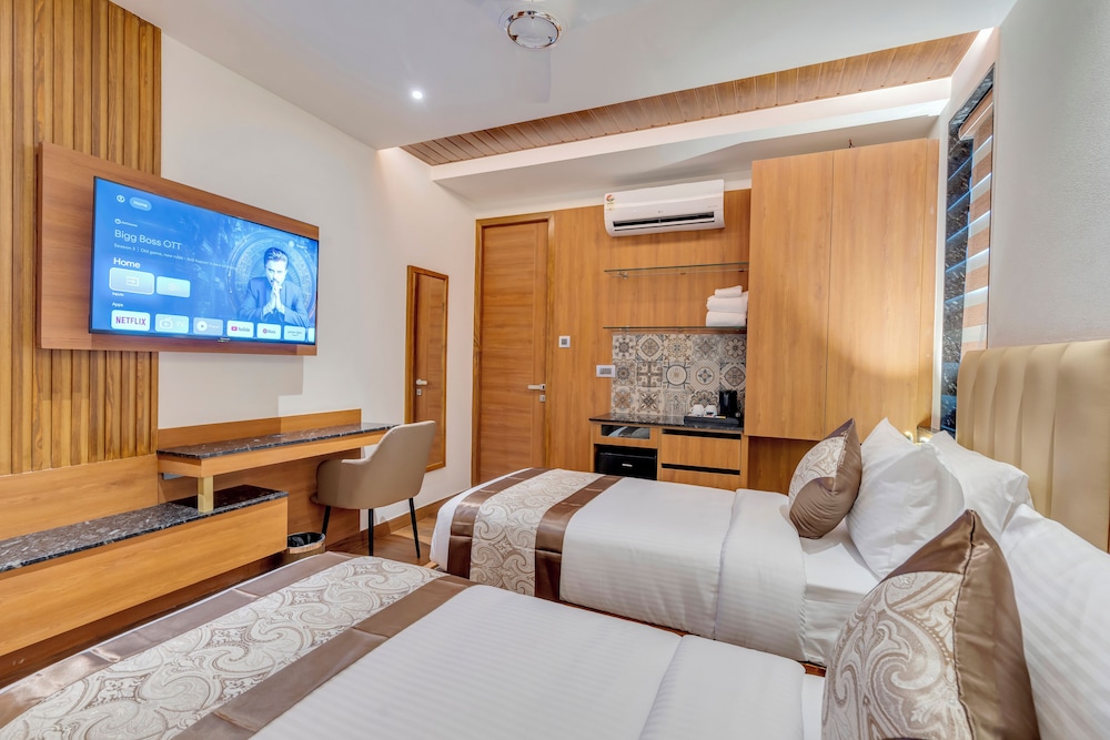 Deluxe Twin Room photo 2