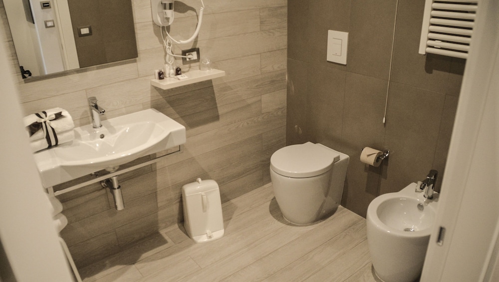 Deluxe Triple Room - Photo 1