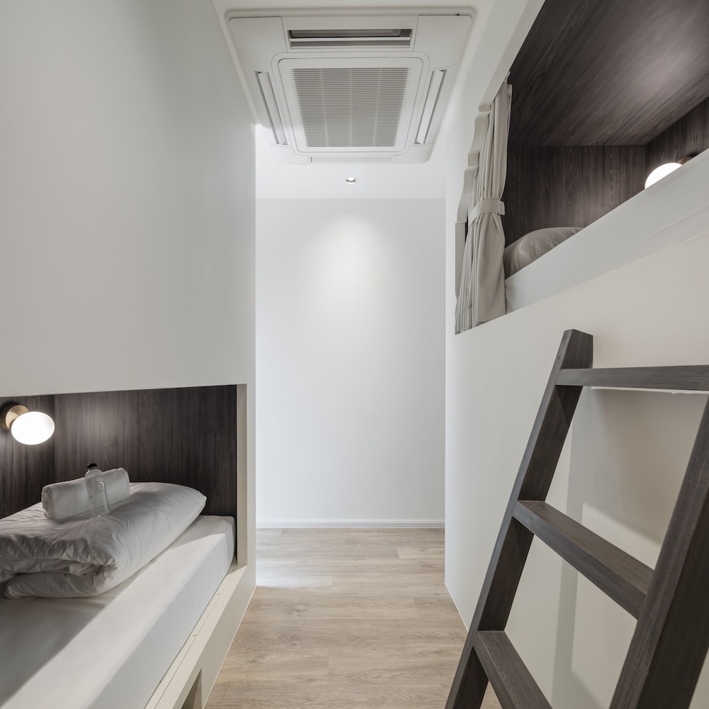 Standard Shared Dormitory, Men Only photo 2