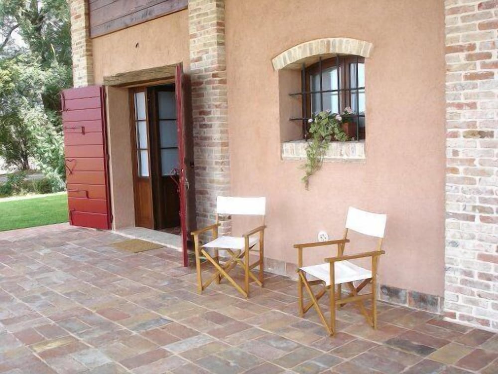 Deluxe Apartment, 2 Bedrooms photo 3