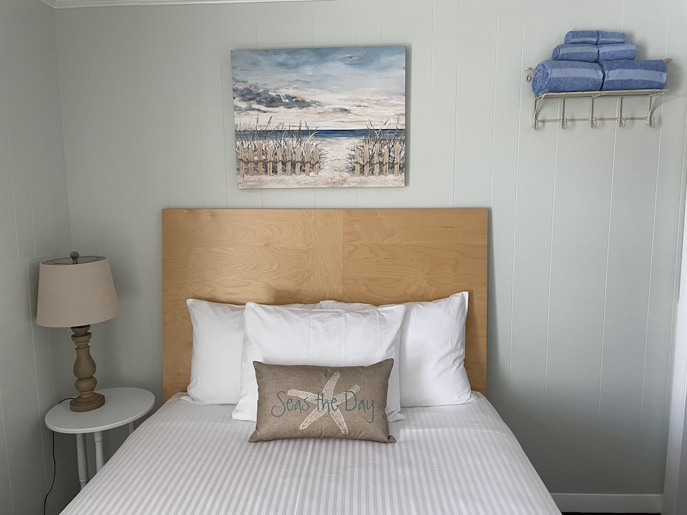 Single Room, 1 Double Bed, Non Smoking, Kitchenette