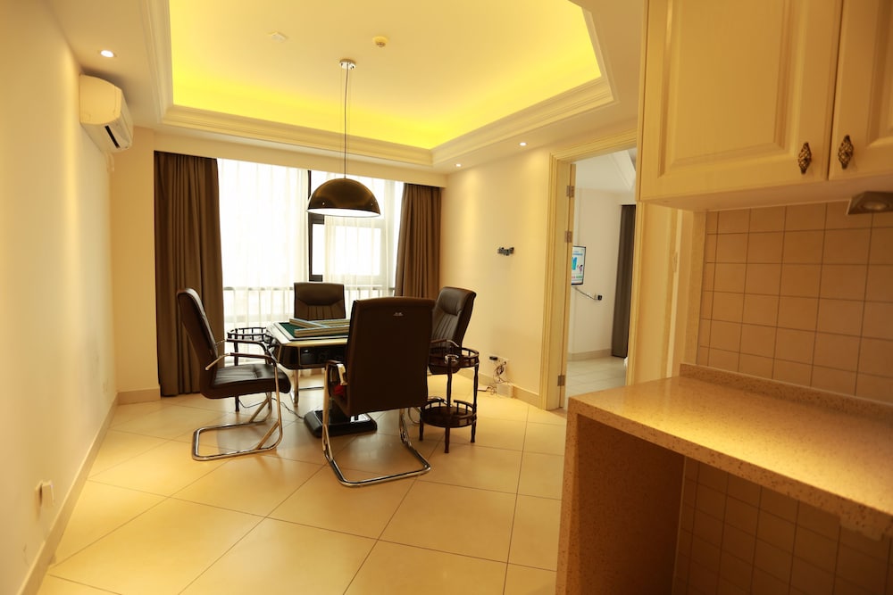 Superior Suite With Garden View photo 2
