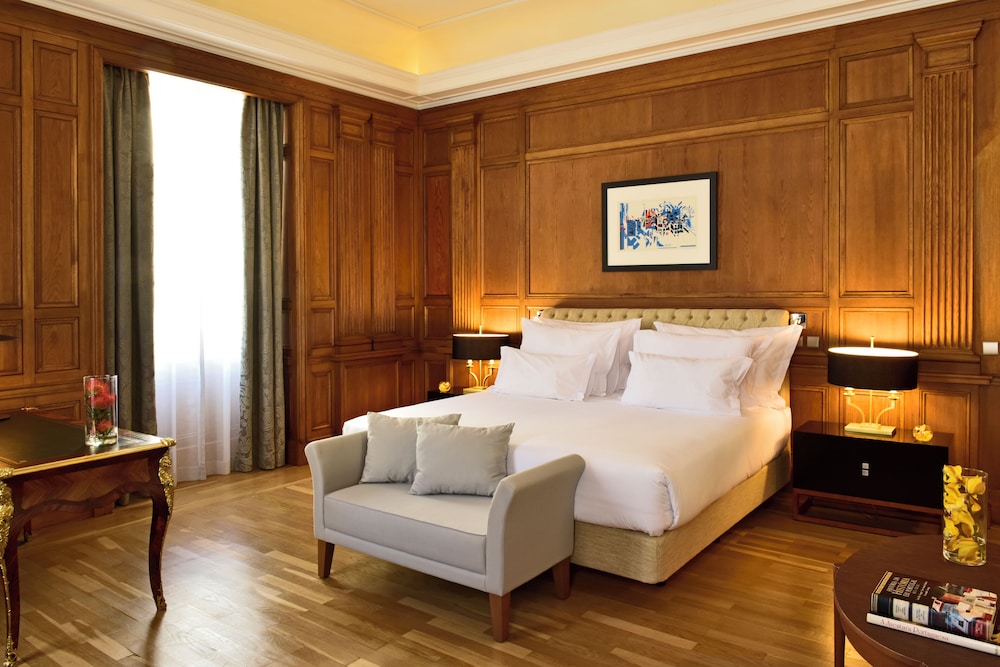 Suite (Aurea, King Size Bed)