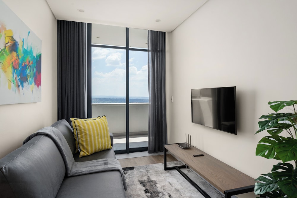 City Apartment photo 2