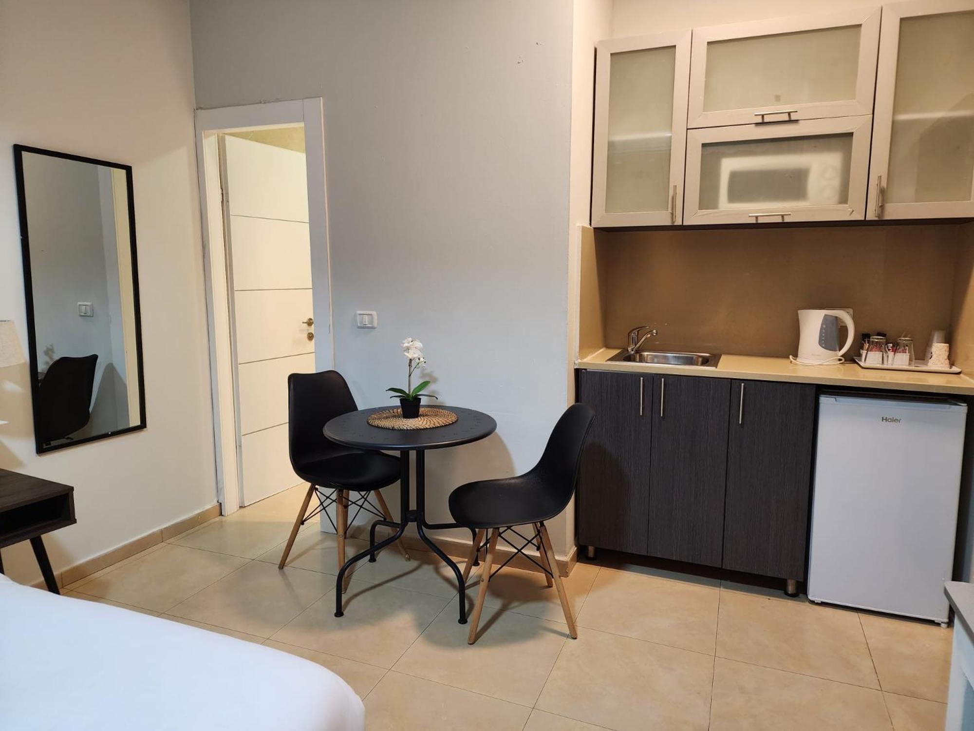 Classic Double or Twin Room - Photo 3