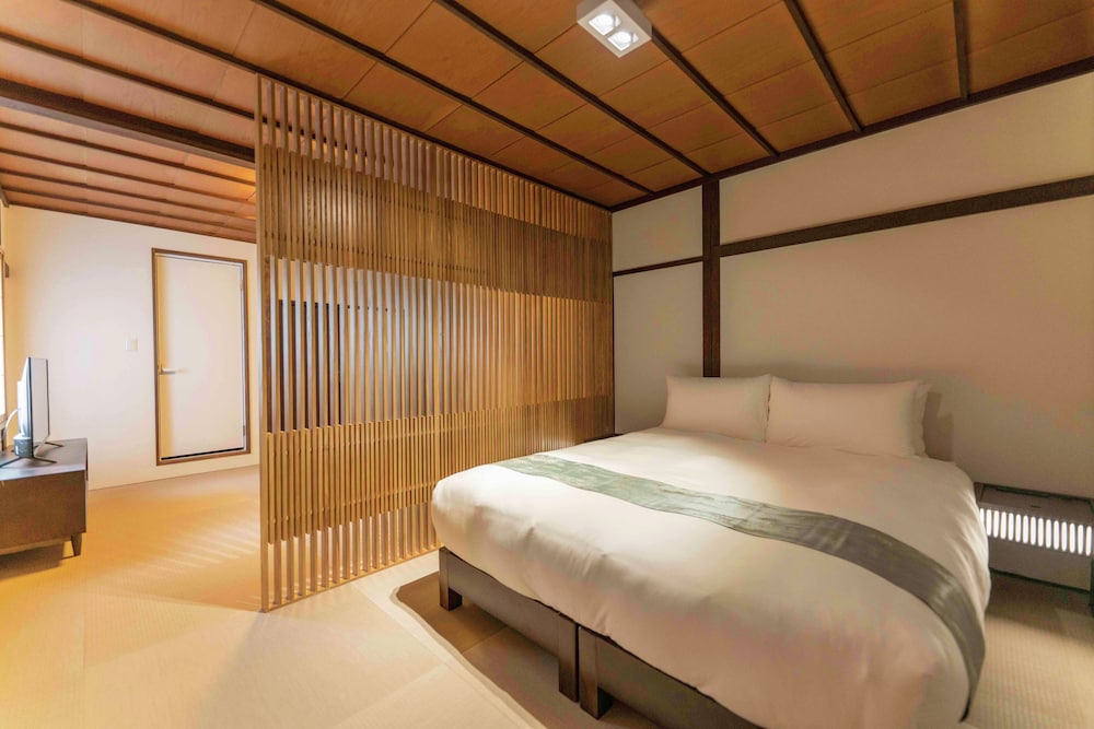 Room, 2 Bedrooms, Non Smoking, Mountain View photo 1