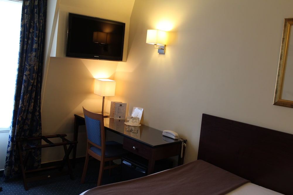 Standard Double Room, 1 Double Bed photo 3
