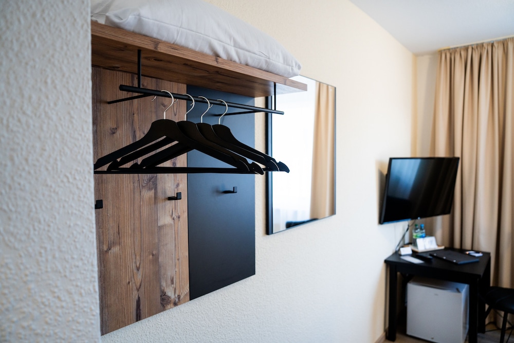 Basic Single Room