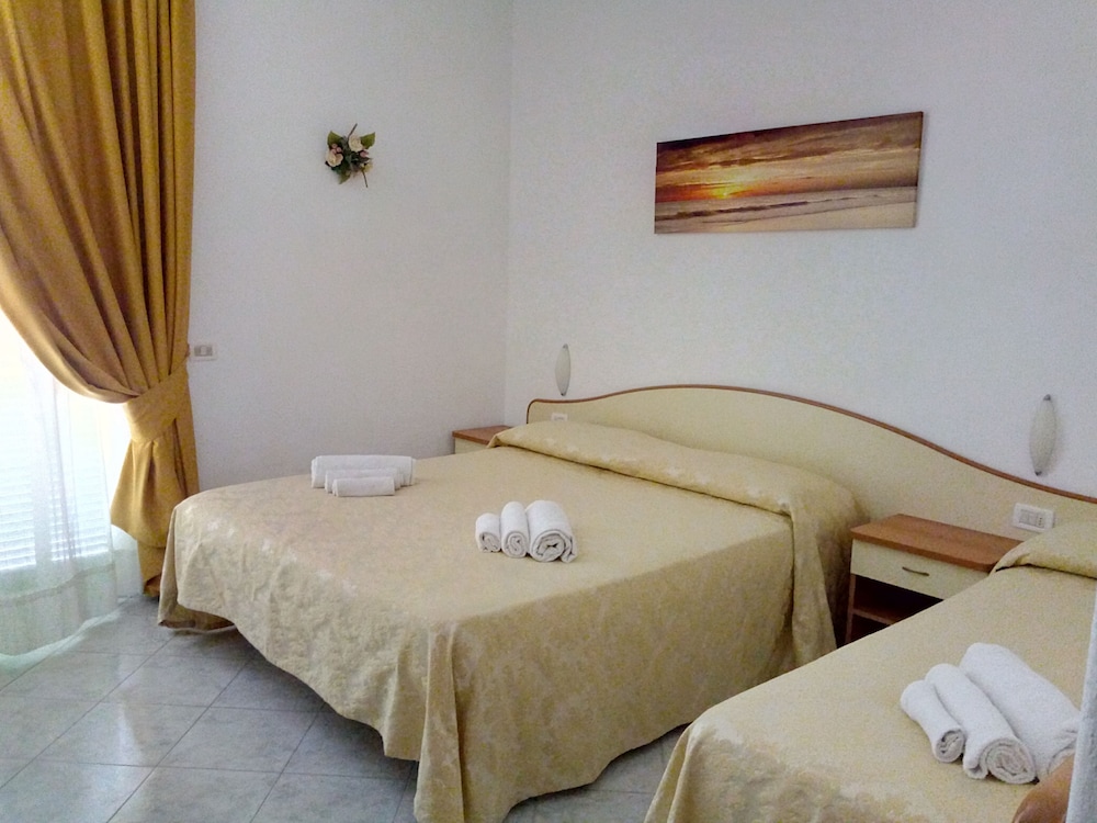 Triple Room photo 1