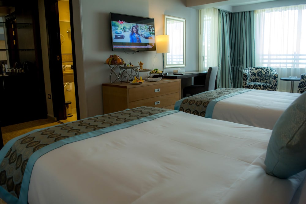 Standard Room thumbnail 6