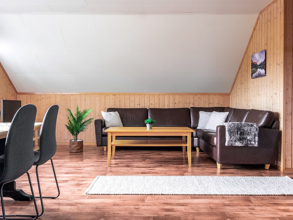Classic Apartment photo 2