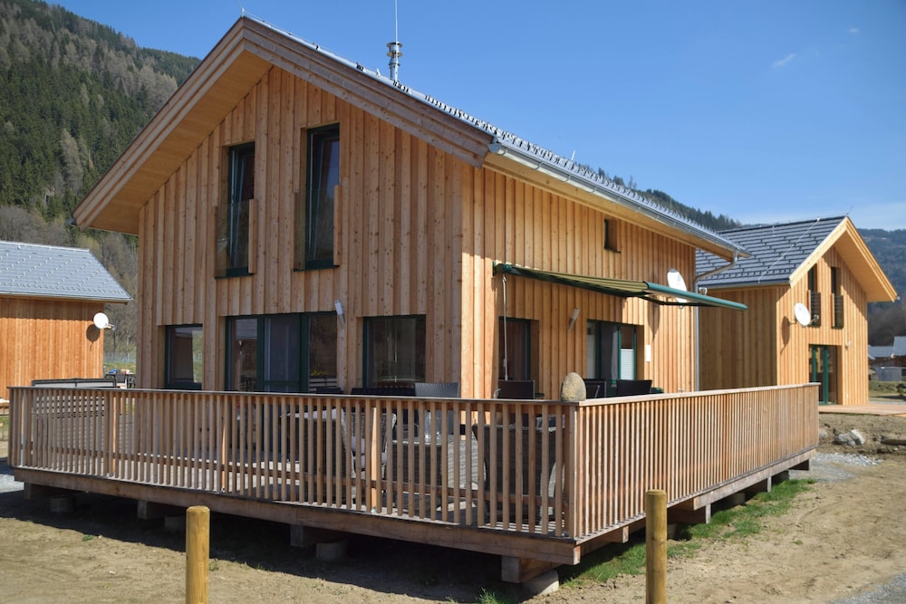 Superior Ferienhaus # 19 mit IR-Sauna & Whirlpool