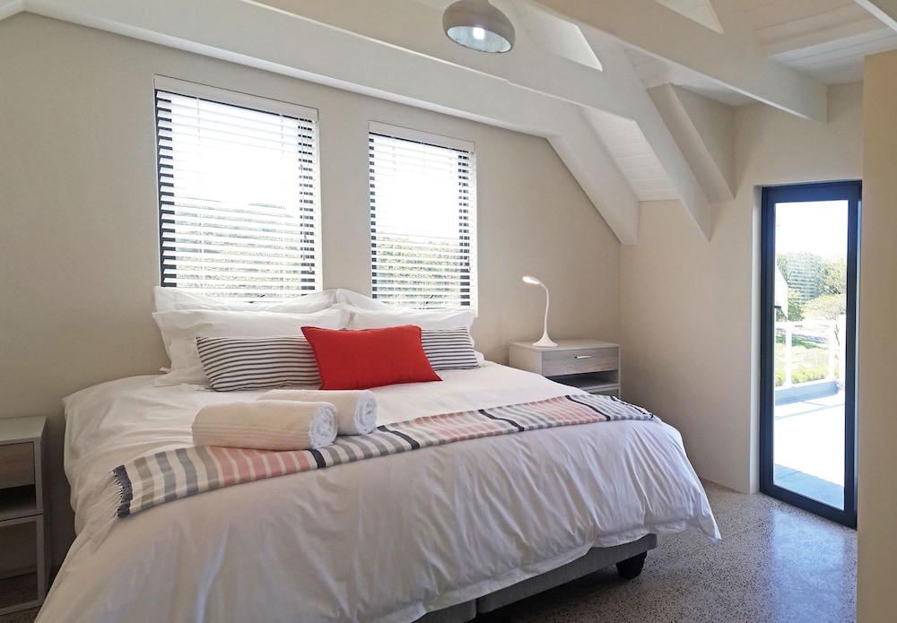Deluxe Apartment, 3 Bedrooms, Non Smoking photo 3