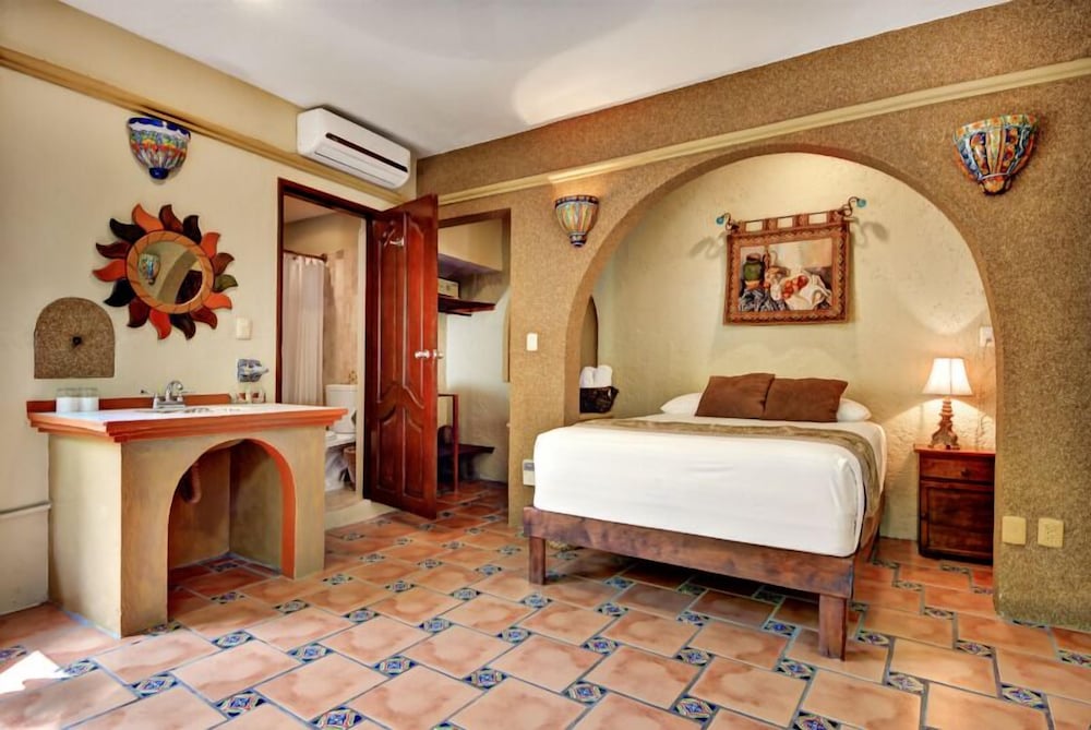Double Room (Double Interior Room) - Photo 5