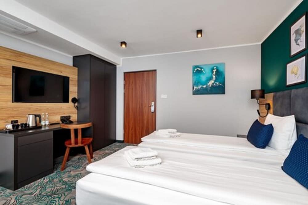 Standard Room, 2 Twin Beds photo 3