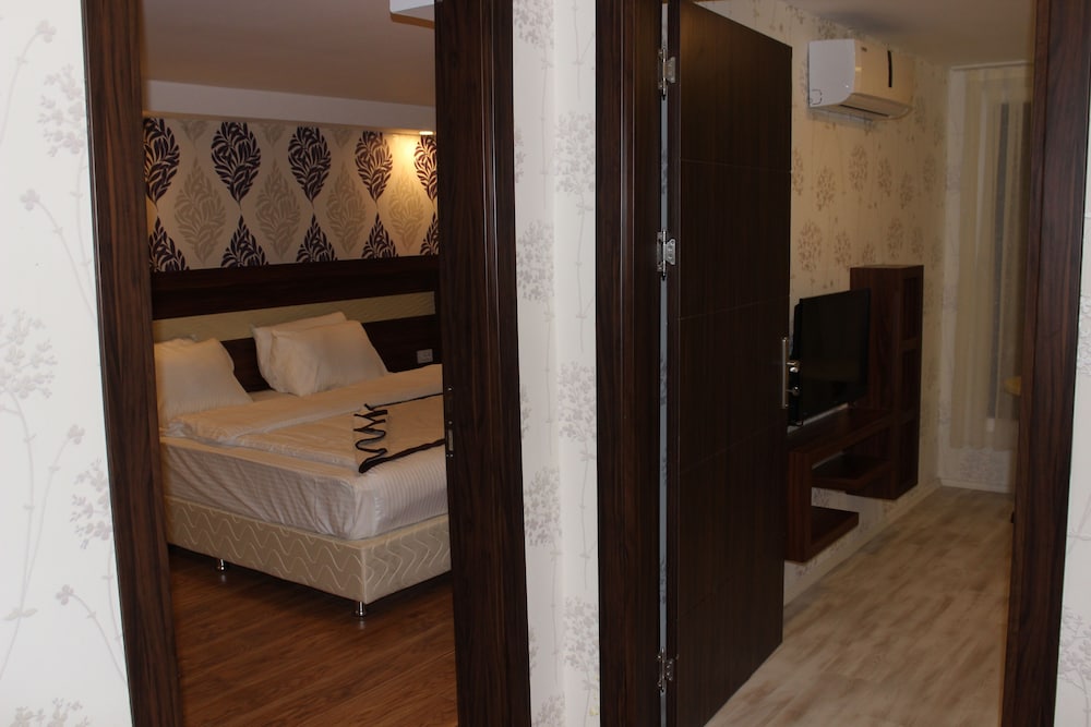 Suite photo 1