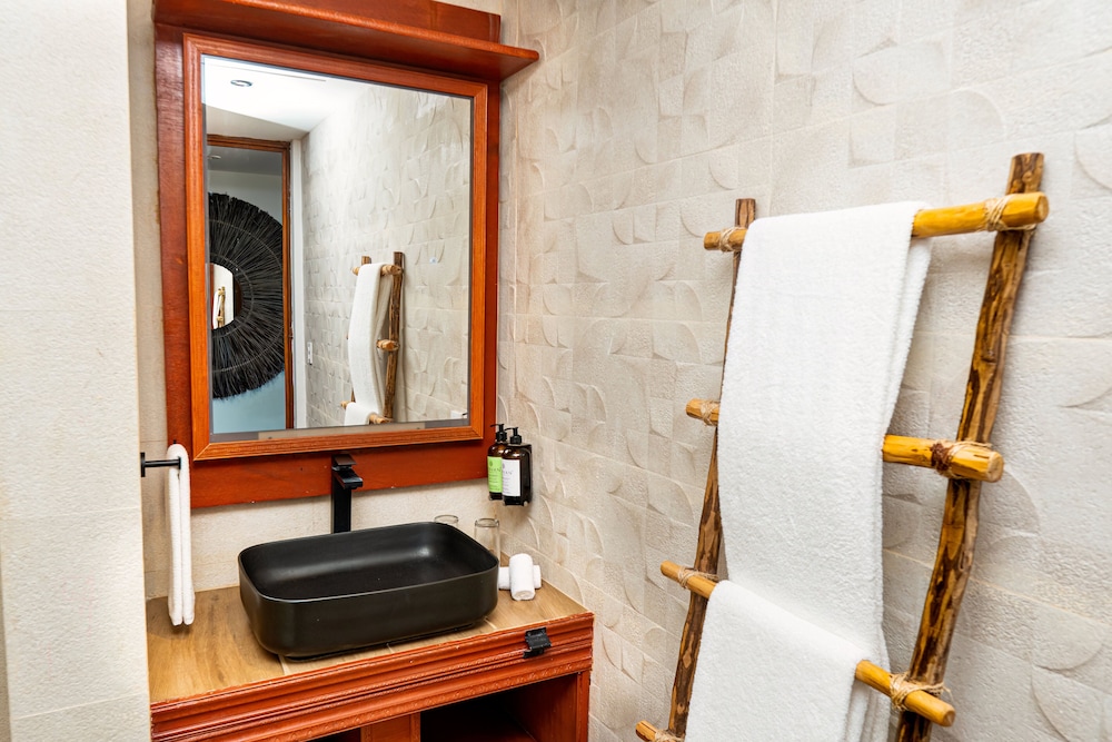 Luxury Room, Pool Access