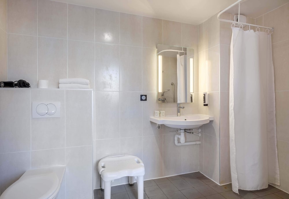 Double Room, Mobility Accessible, Non Smoking - Photo 9