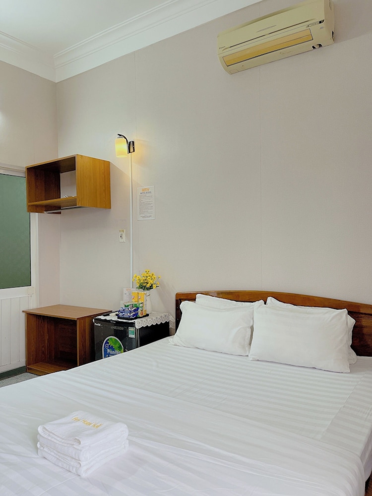 Basic Double Room, City View