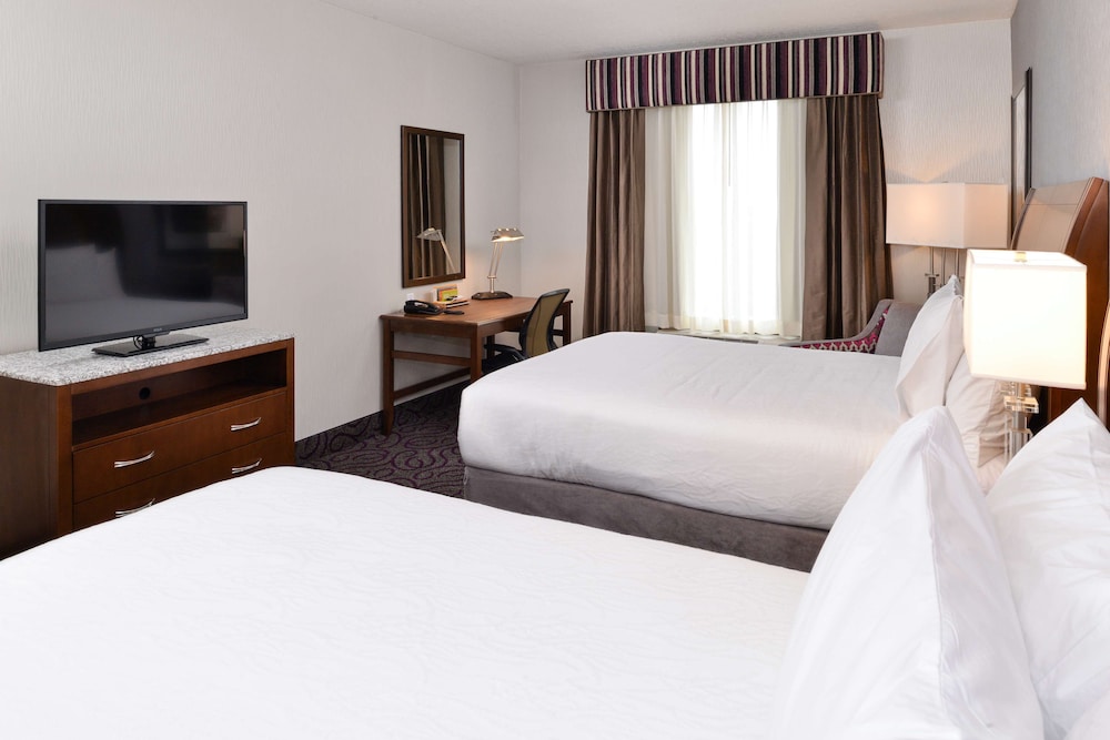 Suite, 2 Queen Beds, Accessible photo 1