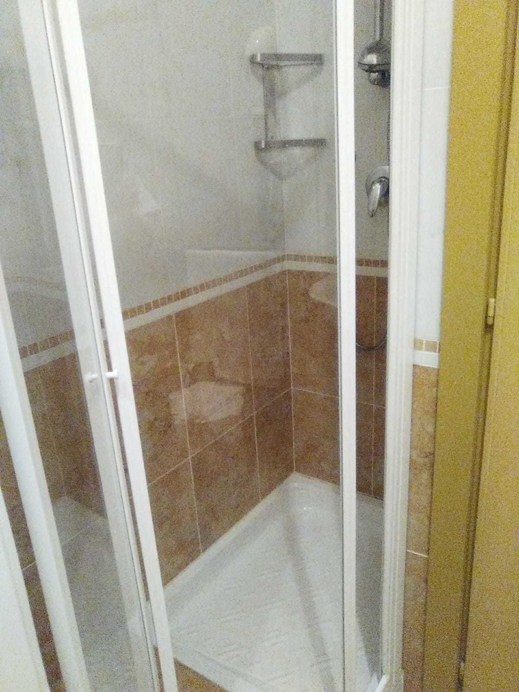 Double or Twin Room, Balcony, Partial Sea View photo 2