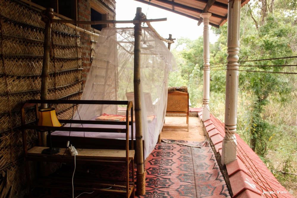 Panoramic Room, 1 Queen Bed, Garden View, Corner photo 1