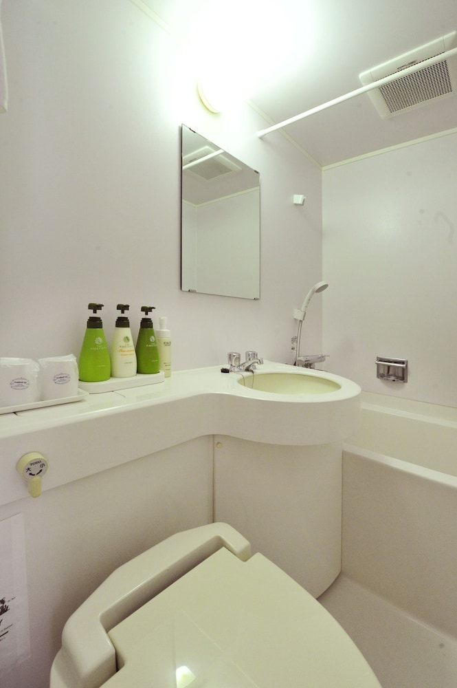 Deluxe Single Room, Non-Smoking, For 1 Guest photo 2