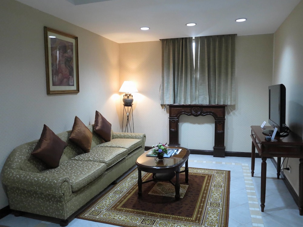 Executive Room photo 2